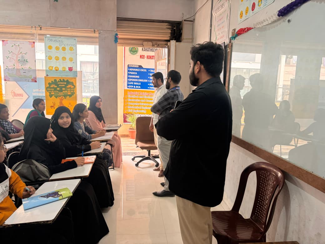 Trainer conducting a lesson at a KITC centre